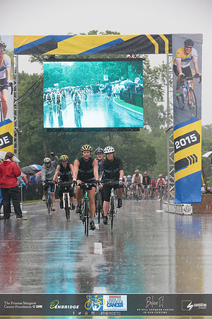 FINISH 1 - TheRideTO - SOMBILON PHOTO-3073logo