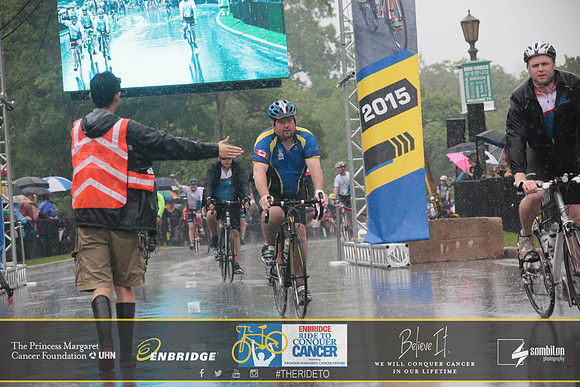 FINISH 1 - TheRideTO - SOMBILON PHOTO-3116logo