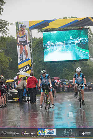FINISH 1 - TheRideTO - SOMBILON PHOTO-3187logo