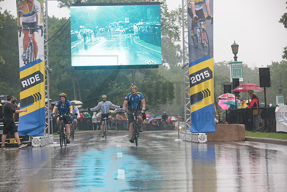 FINISH 1 - TheRideTO - SOMBILON PHOTO-0424