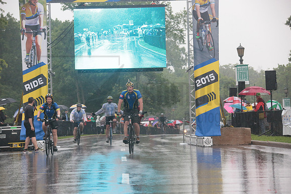 FINISH 1 - TheRideTO - SOMBILON PHOTO-0426
