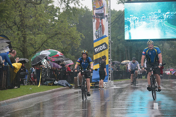 FINISH 1 - TheRideTO - SOMBILON PHOTO-0428