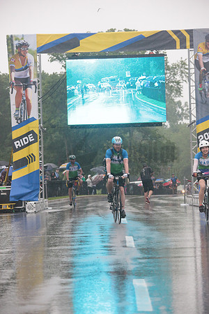 FINISH 1 - TheRideTO - SOMBILON PHOTO-0443