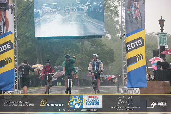 FINISH 1 - TheRideTO - SOMBILON PHOTO-0501-logo