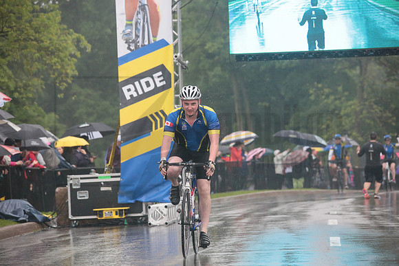 FINISH 1 - TheRideTO - SOMBILON PHOTO-0584