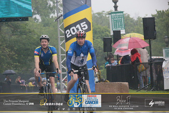 FINISH 1 - TheRideTO - SOMBILON PHOTO-0818-logo
