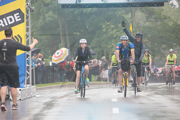 FINISH 1 - TheRideTO - SOMBILON PHOTO-0700