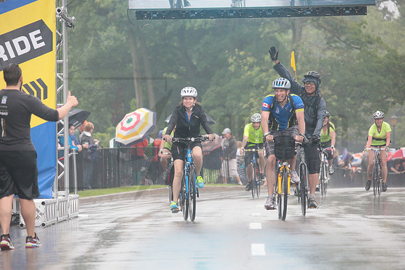FINISH 1 - TheRideTO - SOMBILON PHOTO-0701