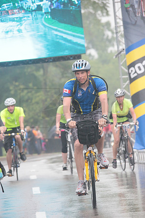 FINISH 1 - TheRideTO - SOMBILON PHOTO-0706