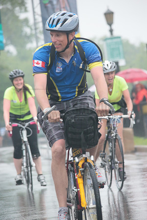 FINISH 1 - TheRideTO - SOMBILON PHOTO-0709