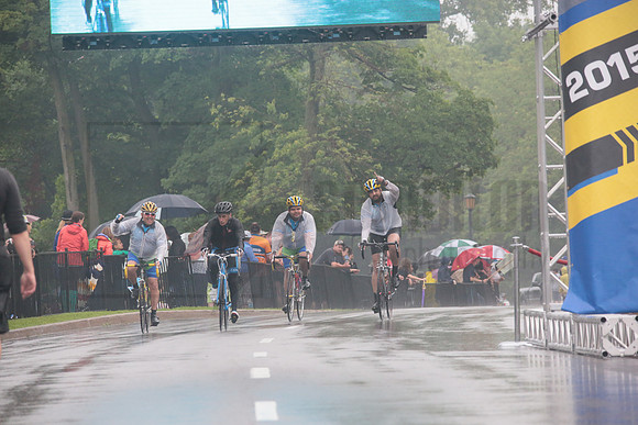 FINISH 1 - TheRideTO - SOMBILON PHOTO-0750