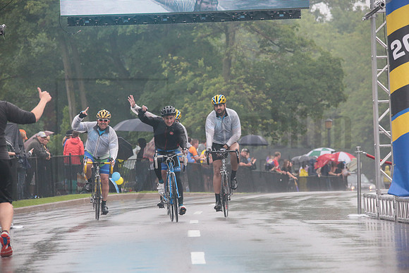 FINISH 1 - TheRideTO - SOMBILON PHOTO-0758