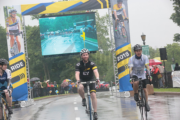 FINISH 1 - TheRideTO - SOMBILON PHOTO-0861