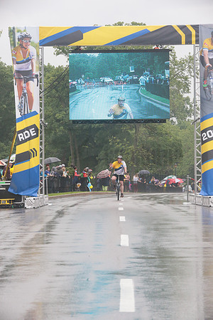 FINISH 1 - TheRideTO - SOMBILON PHOTO-0873