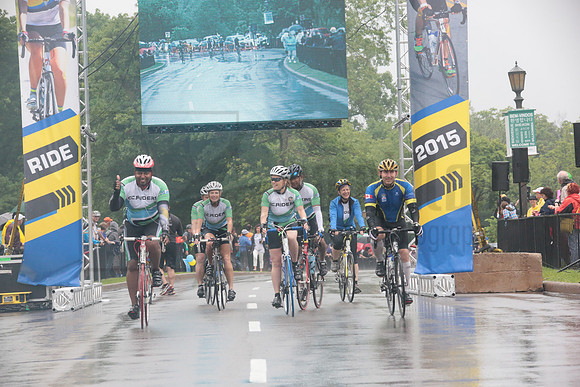 FINISH 1 - TheRideTO - SOMBILON PHOTO-0911