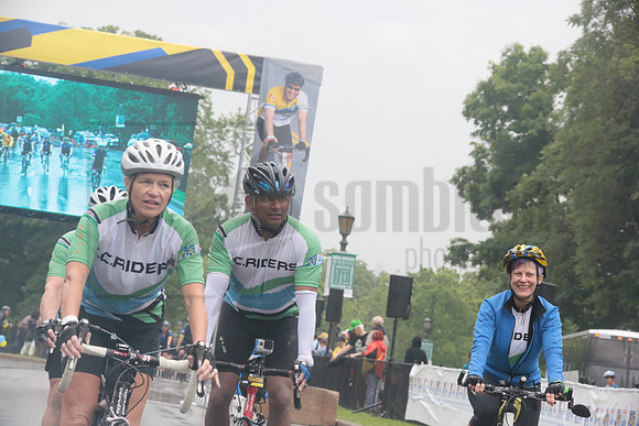 FINISH 1 - TheRideTO - SOMBILON PHOTO-0926