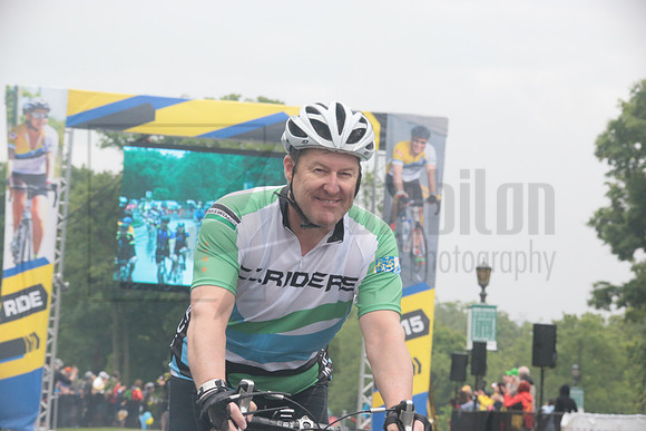 FINISH 1 - TheRideTO - SOMBILON PHOTO-0933