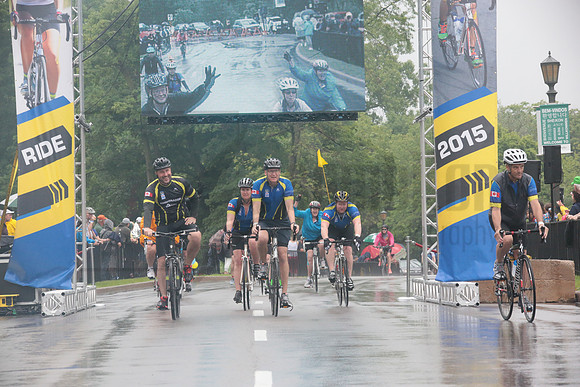 FINISH 1 - TheRideTO - SOMBILON PHOTO-0940