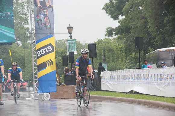 FINISH 1 - TheRideTO - SOMBILON PHOTO-0942