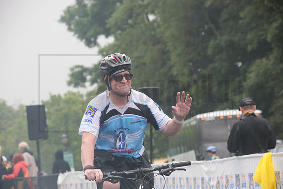 FINISH 1 - TheRideTO - SOMBILON PHOTO-0984