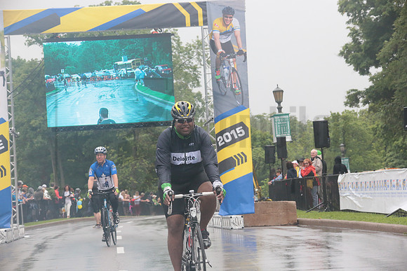 FINISH 1 - TheRideTO - SOMBILON PHOTO-0997
