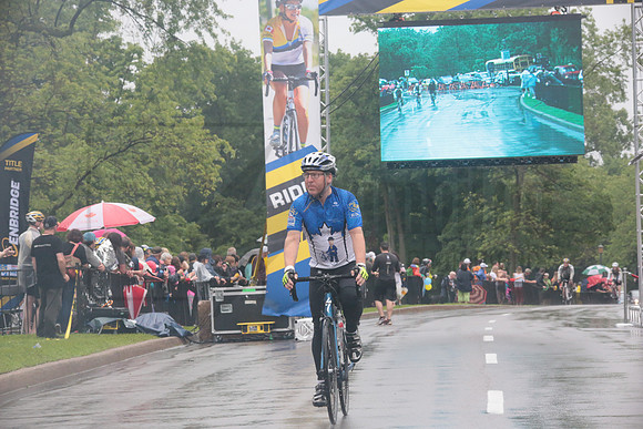 FINISH 1 - TheRideTO - SOMBILON PHOTO-1001