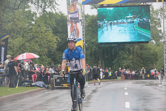 FINISH 1 - TheRideTO - SOMBILON PHOTO-1002