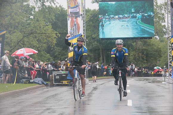 FINISH 1 - TheRideTO - SOMBILON PHOTO-1022