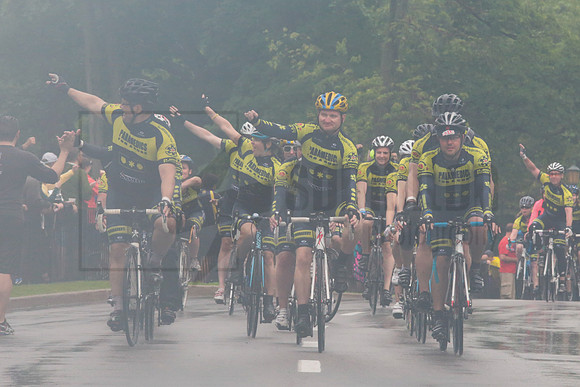 FINISH 1 - TheRideTO - SOMBILON PHOTO-1055