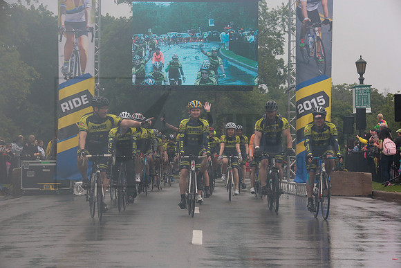 FINISH 1 - TheRideTO - SOMBILON PHOTO-1063