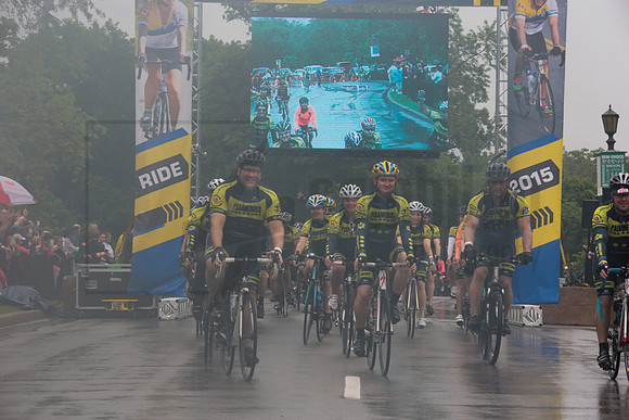 FINISH 1 - TheRideTO - SOMBILON PHOTO-1068