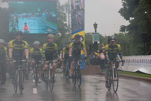 FINISH 1 - TheRideTO - SOMBILON PHOTO-1069