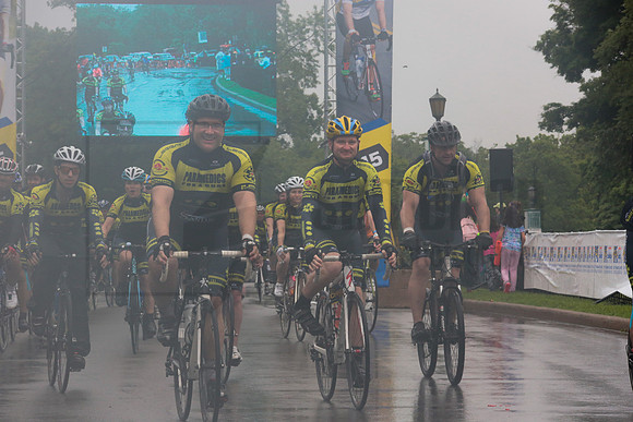 FINISH 1 - TheRideTO - SOMBILON PHOTO-1072