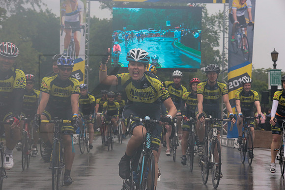 FINISH 1 - TheRideTO - SOMBILON PHOTO-1081