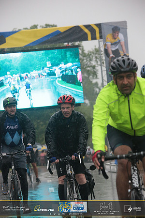 FINISH 1 - TheRideTO - SOMBILON PHOTO-4758-logo
