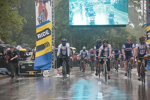 FINISH 1 - TheRideTO - SOMBILON PHOTO-0366