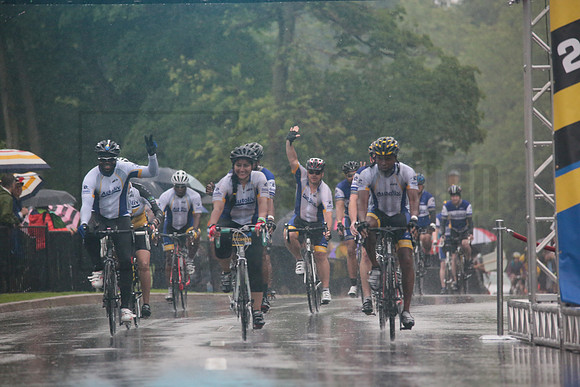 FINISH 1 - TheRideTO - SOMBILON PHOTO-0355