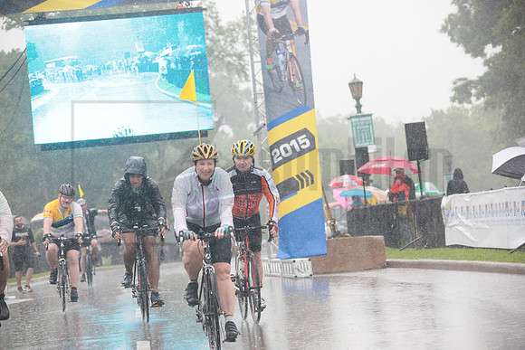 FINISH 1 - TheRideTO - SOMBILON PHOTO-0274