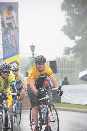 FINISH 1 - TheRideTO - SOMBILON PHOTO-0267
