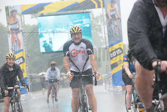 FINISH 1 - TheRideTO - SOMBILON PHOTO-0220