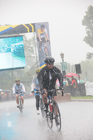 FINISH 1 - TheRideTO - SOMBILON PHOTO-0178