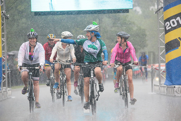 FINISH 1 - TheRideTO - SOMBILON PHOTO-0111