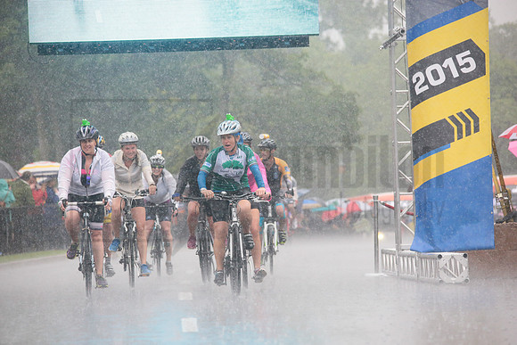 FINISH 1 - TheRideTO - SOMBILON PHOTO-0106