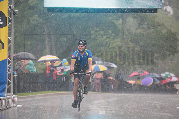 FINISH 1 - TheRideTO - SOMBILON PHOTO-0011