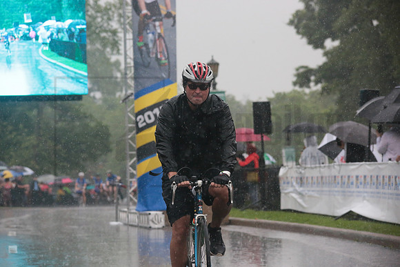 FINISH 1 - TheRideTO - SOMBILON PHOTO-4777