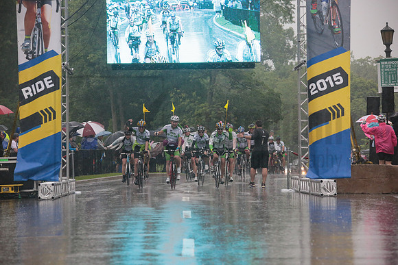 FINISH 1 - TheRideTO - SOMBILON PHOTO-4722