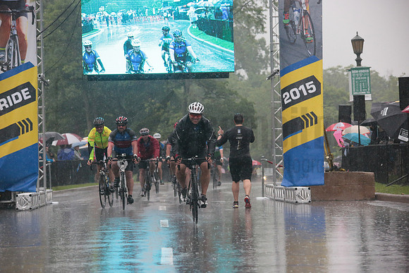 FINISH 1 - TheRideTO - SOMBILON PHOTO-4572