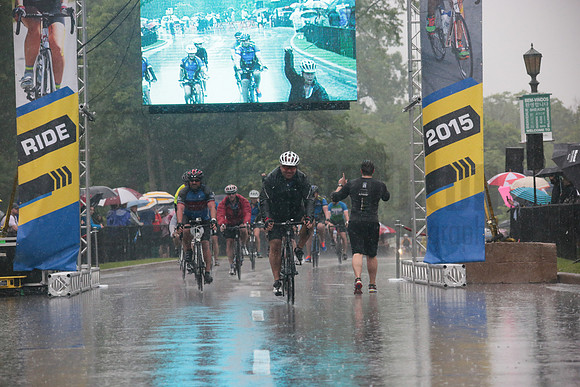 FINISH 1 - TheRideTO - SOMBILON PHOTO-4570