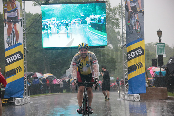FINISH 1 - TheRideTO - SOMBILON PHOTO-4565
