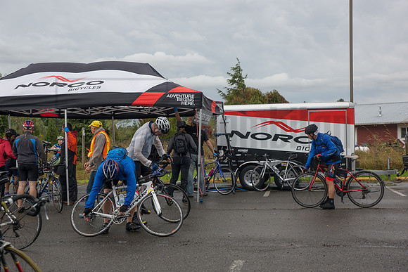 PITSTOPS - TheRideBC - SOMBILON PHOTOGRAPHY-3